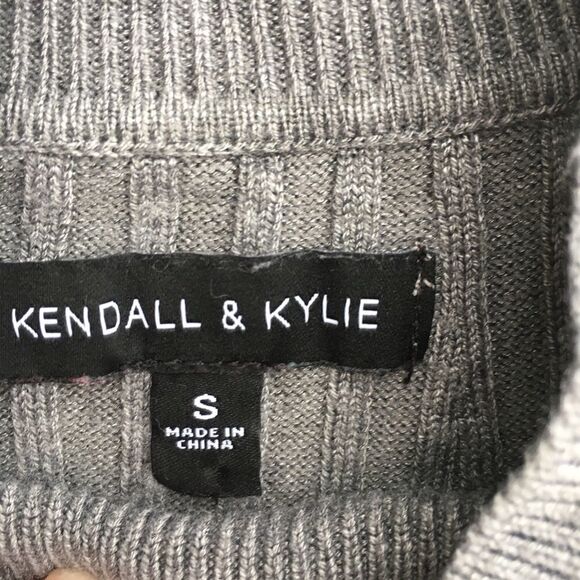 New Kendall & Kylie sweater dress. Small - Picture 2 of 3